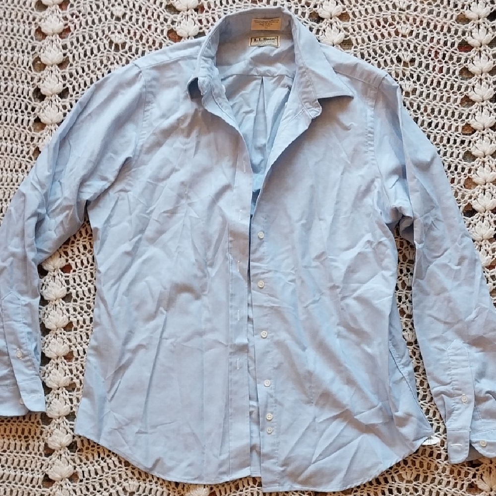 L.L. Bean Blue Casual Button Down Shirt